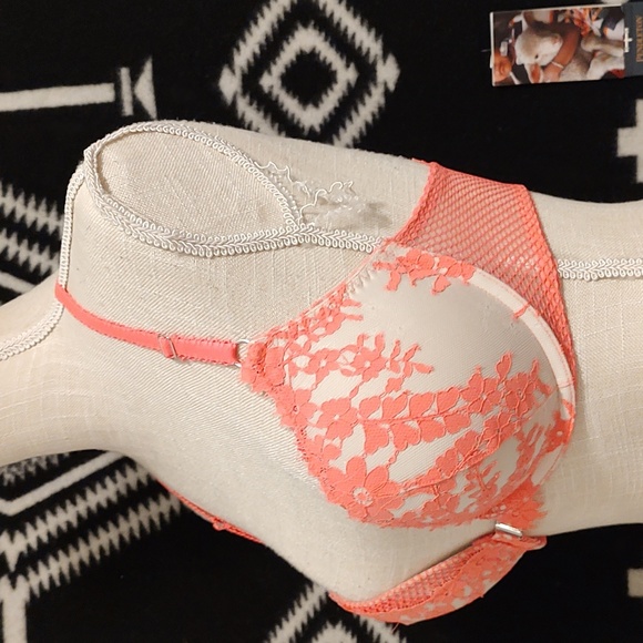 🥰EUC Victoria's Secret Dream Angels Wicked Push Up Front Close Racerback, 32DD - Picture 5 of 13